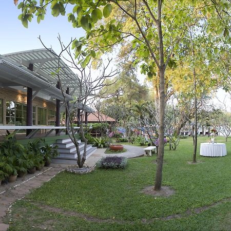 Regent - Chalet, Hua Hin Cha-Am Exterior photo